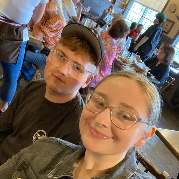 Meet your Posher, Madeline - Picture 7 of 16